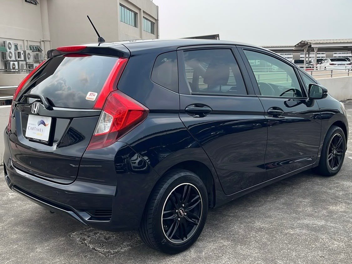 Honda Fit 1.3 G F Package photo 2